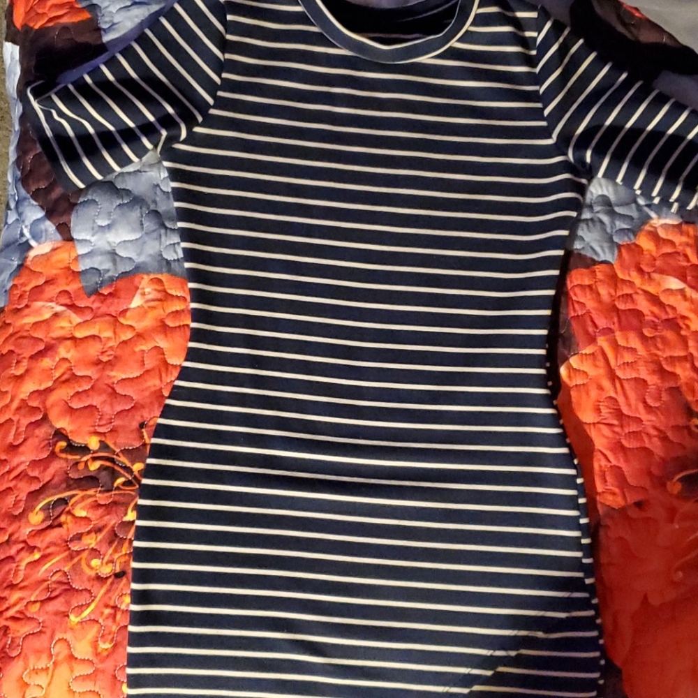 ๐ Striped bodycon ๐ - Picture 2 of 7